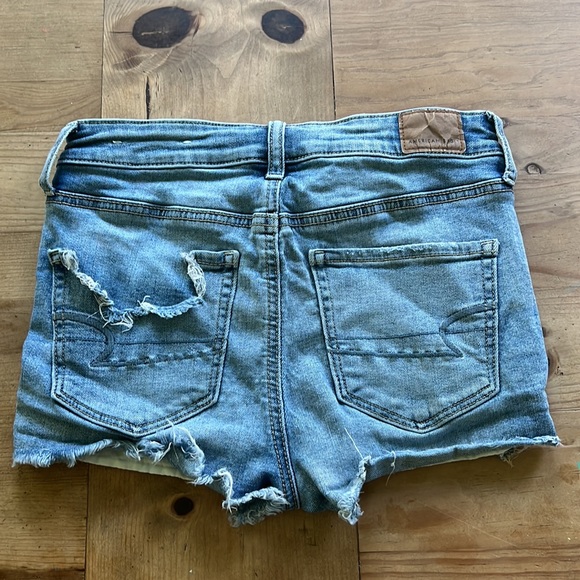 American Eagle jean shorts- super stretch, size 2, worn a few times, great shape - Picture 2 of 5